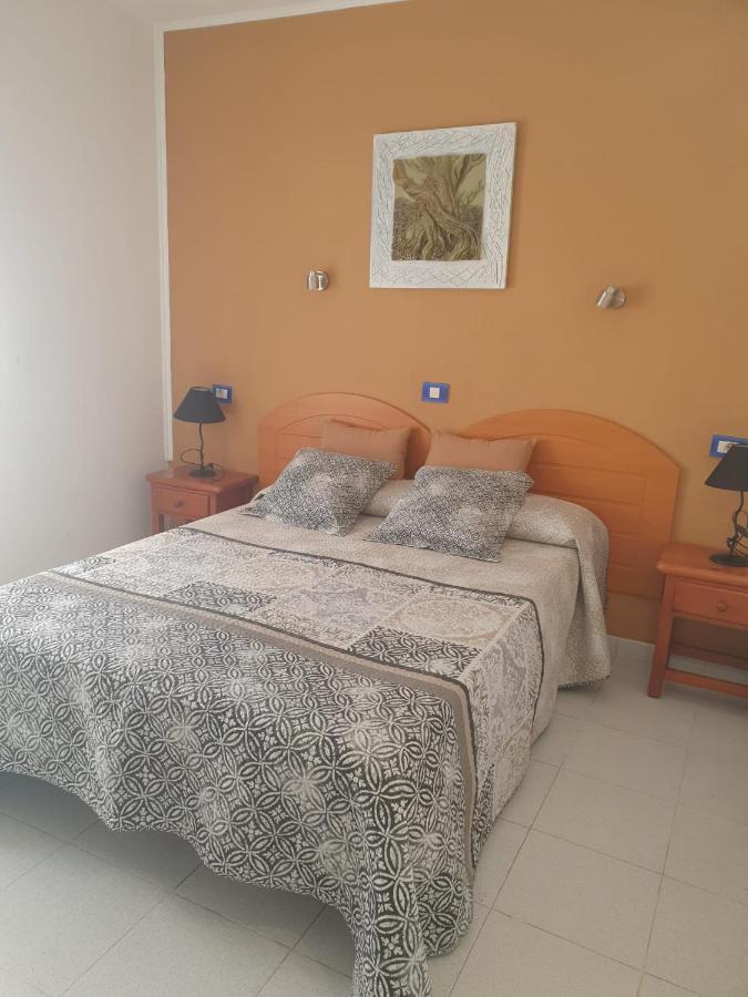 Apartmento Juana 2 ปูแอร์โตเดลคาร์เมน ภายนอก รูปภาพ
